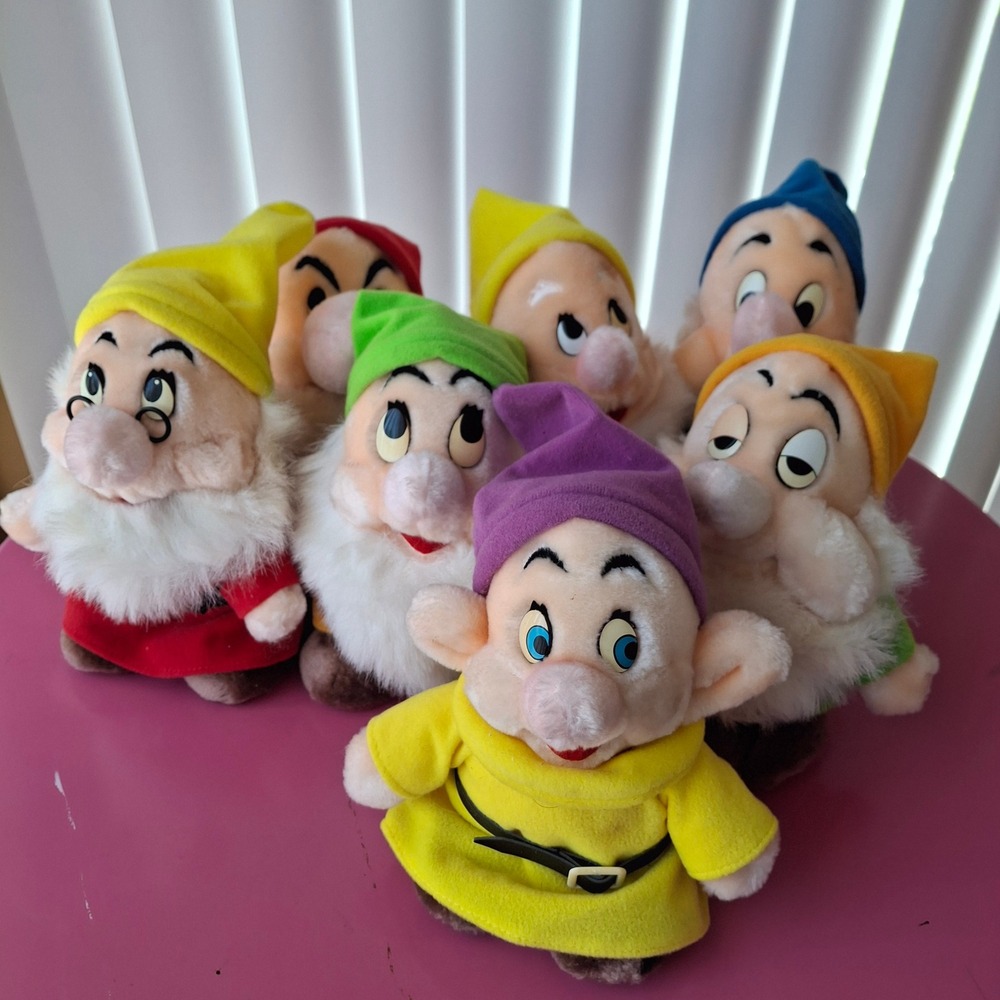 Vintage Disney Seven Dwarfs Plush Set of 7 Disneyland Walt Disney World